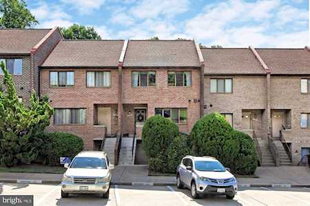 3729A Madison Ln Falls Church, VA 22041