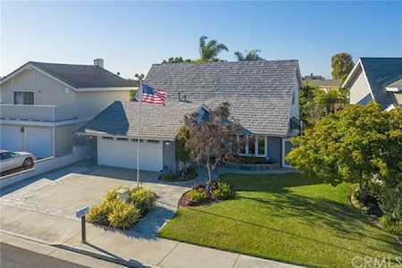 4921 Seapine Circle Huntington Beach, CA 92649