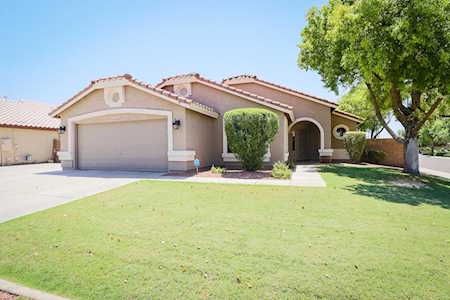 8783 W Salter Drive Peoria, AZ 85382