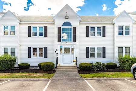 60 Florry Dr #6 Dracut, MA 01826