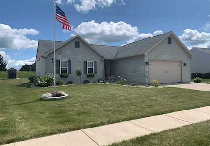 104 Ridgeline Dr Columbus, WI 53925