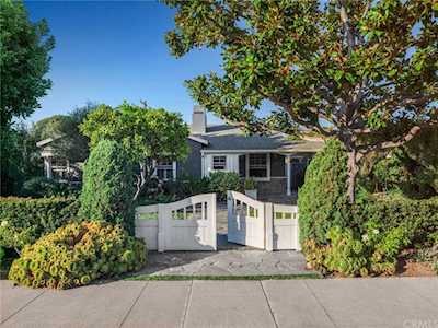 422 Magnolia Street Costa Mesa, CA 92627