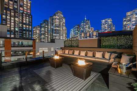 1066 Hamilton Street #401 Vancouver, BC V6B 2R9