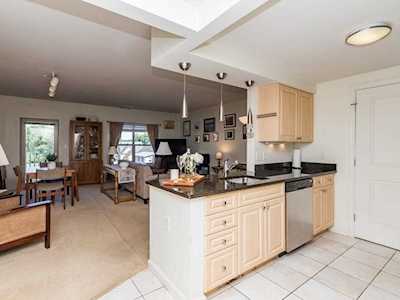 248 Main Street #305 Hudson, MA 01749