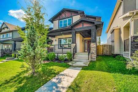 2636 Reunion Square NW Airdrie, AB T4B 0M4