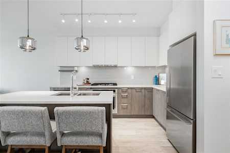 615 E 3rd Street #206 North Vancouver, BC V7L 0G3