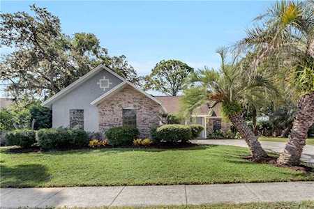1421 Fairway Oaks Dr Casselberry, FL 32707