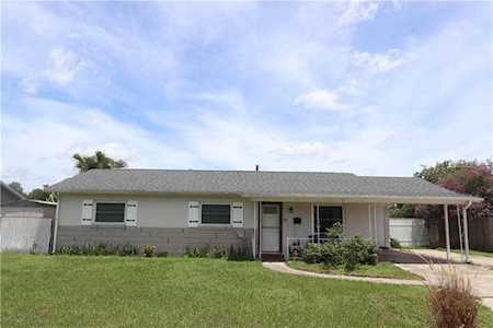 8043 Tompkins SQUARE Orlando, FL 32807