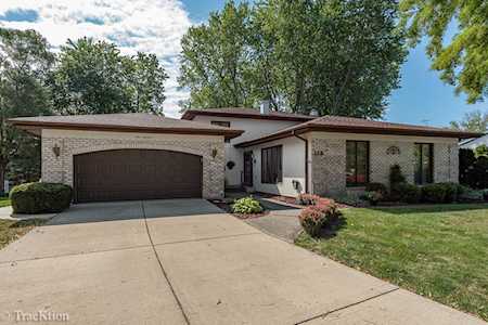 113 56th Ct Downers Grove, IL 60516