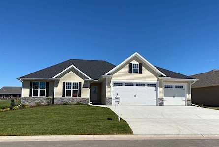 3524 Golden Hill Ct Appleton, WI 54913