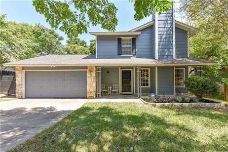 8402 Hanbridge Ln Austin, TX 78736