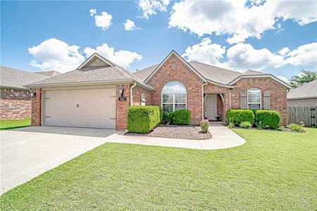 3101 SW Gumleaf Rd Bentonville, AR 72713