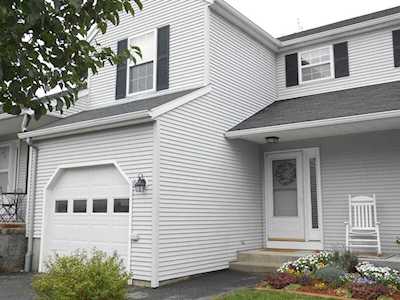 83 Chapman Pl #83 Leominster, MA 01453