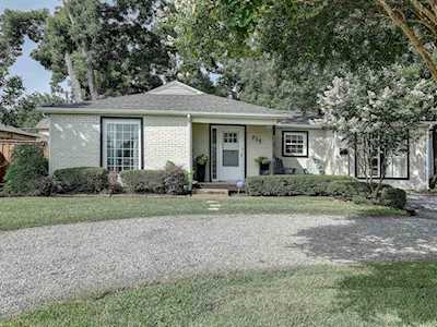 715 N Buckner Boulevard Dallas, TX 75218