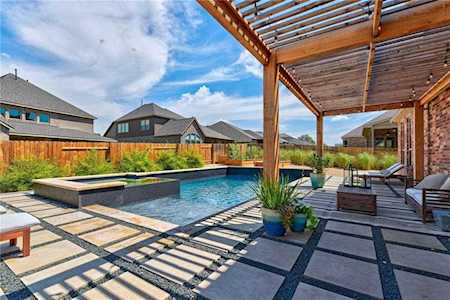 128 Lake Spring Cir Georgetown, TX 78633