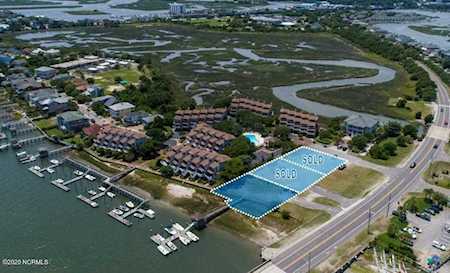 101 W Salisbury Street Wrightsville Beach, NC 28480