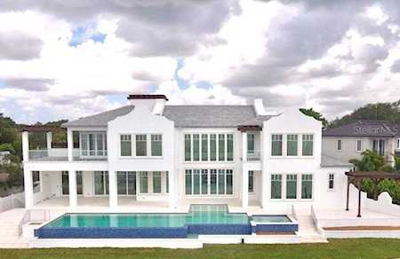129 NE Bay Point Dr St Petersburg, FL 33704