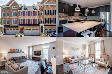 25023 Cambridge Hill Terrace Chantilly, VA 20152