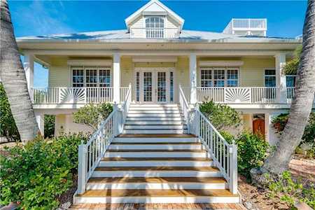 2425 24th St W Boca Grande, FL 33921