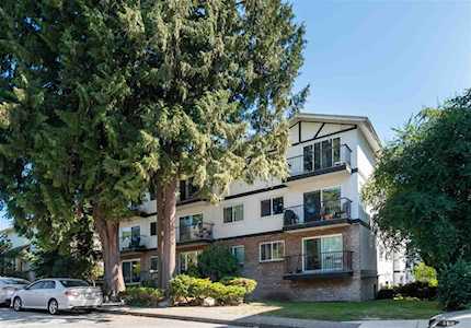 157 E 21st Street #204 North Vancouver, BC V7L 3B5