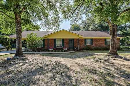 833 Burntleaf Ln Tallahassee, FL 32310