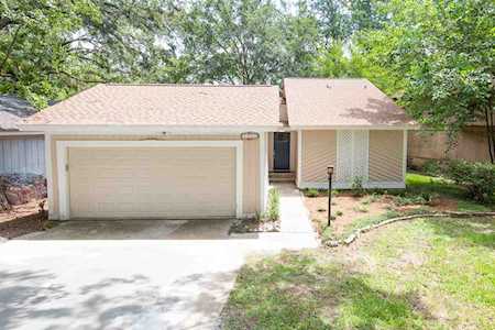 2958 Bay Shore Dr Tallahassee, FL 32309