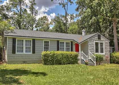 1212 Victory Garden Dr Tallahassee, FL 32301