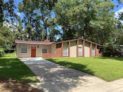 2912 Harwood St Tallahassee, FL 32301
