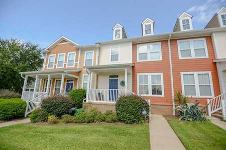 4106 Four Oaks Blvd Tallahassee, FL 32311