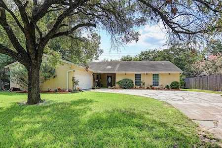 8102 Hillcroft St Houston, TX 77081