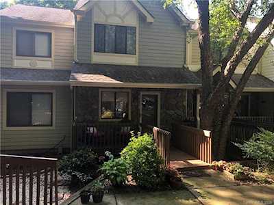 4003 Course Dr Charlotte, NC 28277