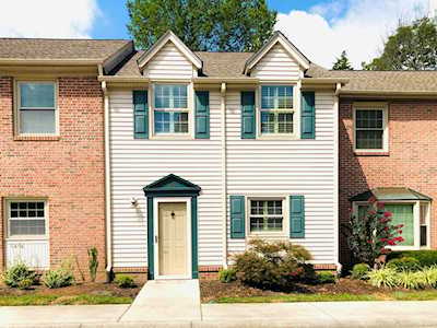4402 Washington Ct Knoxville, TN 37917