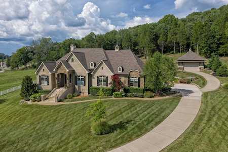 7409 Magnolia Valley Dr Eagleville, TN 37060