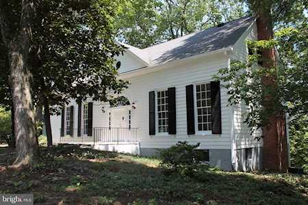 2515 Fort Scott Dr Arlington, VA 22202