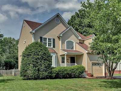 12424 Grace Hill Ln Glen Allen, VA 23059