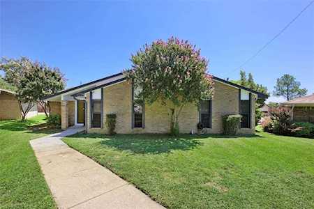 600 Cheyenne Court S Irving, TX 75062