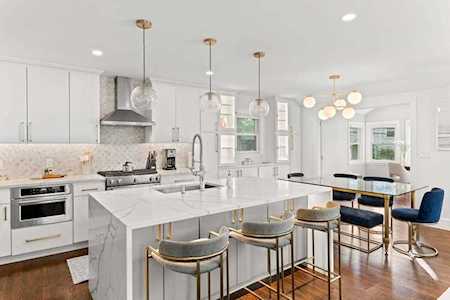 324 Pond St Boston, MA 02130