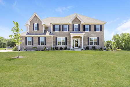 1 W Peter Ln Hawthorn Woods, IL 60047