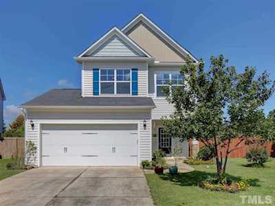 176 Breezemont Drive Fuquay Varina, NC 27526