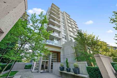 9266 University Crescent #712 Burnaby, BC V5A 4Z1