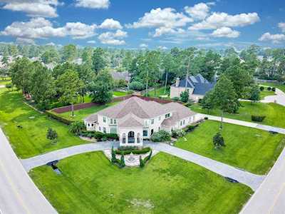 7803 Bent Green Ln Spring, TX 77389