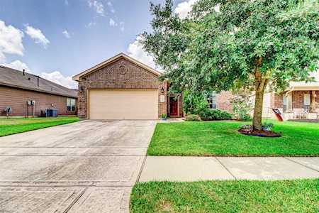 25227 Saddlebrook Ranch Dr Tomball, TX 77375