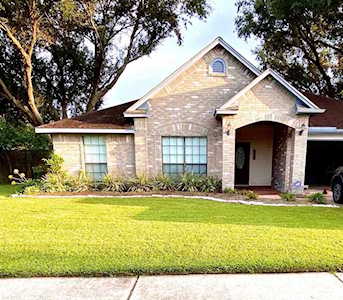 1310 Garden Park Dr Deer Park, TX 77536