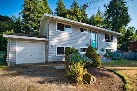 23309 45th Ave W Mountlake Terrace, WA 98043