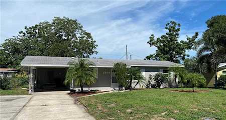 1809 Moose Dr Lakeland, FL 33801