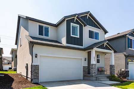 1037 W Albion Meadow Way Bluffdale, UT 84065