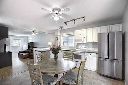 2514 11 Ave SE Calgary, AB T2A 0E3