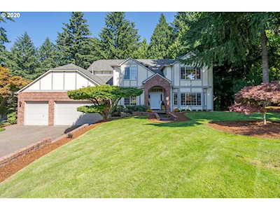8260 SW Liz Pl Beaverton, OR 97007
