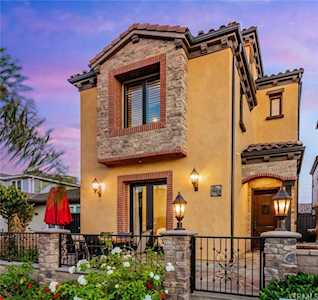 212 Baltimore Avenue Huntington Beach, CA 92648