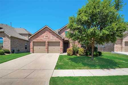 5212 Grovewood Drive Mckinney, TX 75071